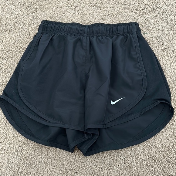 nike running shorts size xs - Picture 1 of 2